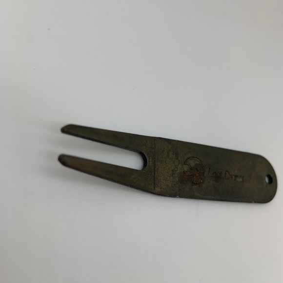 Vintage Lost Dunes Golf Course Golf Divot Tool - Picture 3 of 8